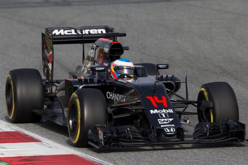 Alonso no recibe el permiso de los médicos para correr en Baréin