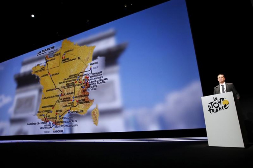 El director del Tour de Francia, Christian Prudhomme, ofrece un discurso durante la presentación del Tour de Francia 2016 en París (Francia) hoy, 20 de octubre de 2015. 
