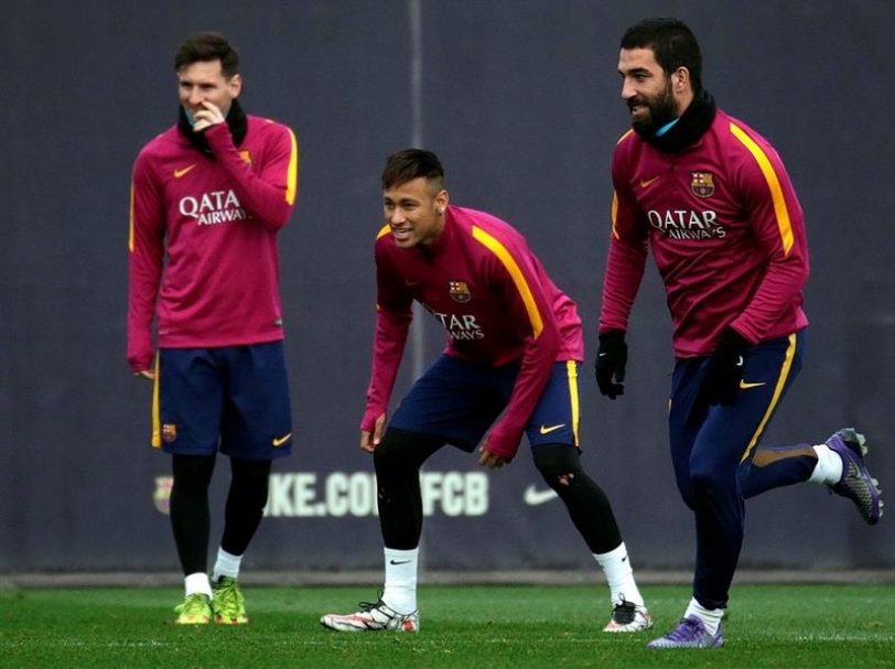  Los jugadores del FC Barcelona, el argentino Lionel Andrés Messi, el brasieño Neymar da Silva, y el turco Arda Turan, de izda a dcha