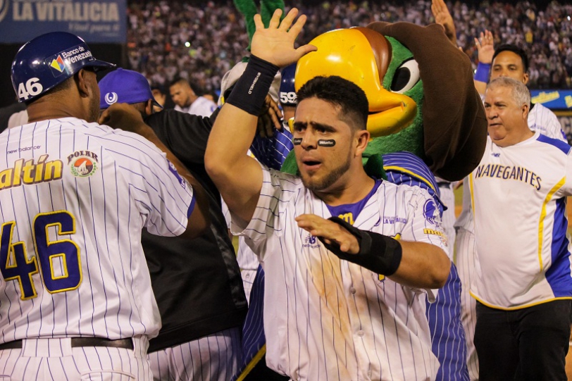 Magallanes gana el segundo a Los Tigres, Crédito de la foto: Mauricio Centeno, prensa Magallanes