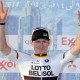 El ciclista alemán Andre Greipel del Lotto Belisol celebra su victoria en el podio en la quinta etapa de la Vuelta a Catar El ciclista alemán Andre Greipel del Lotto Belisol celebra su victoria en el podio en la quinta etapa de la Vuelta a Catar